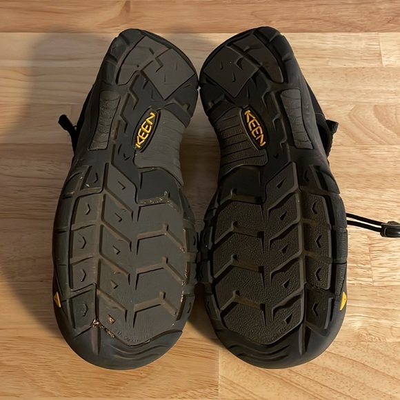 Keen Water Shoes - Picture 5 of 6